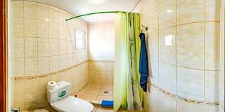 Гостиница Ростовчанка Лазаревское 4-х местный номер с балконом-14